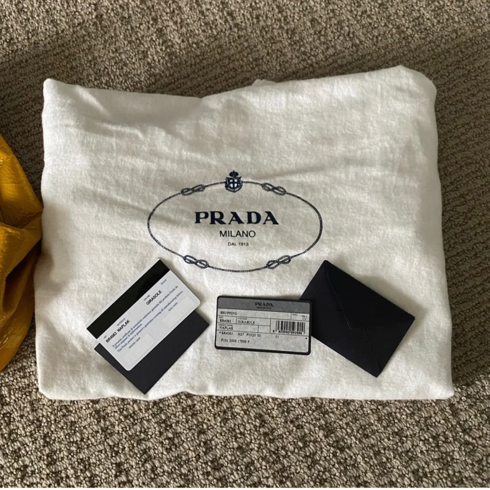 *SOLD* PRADA patent leather Naplak tote. - Picture 12 of 12